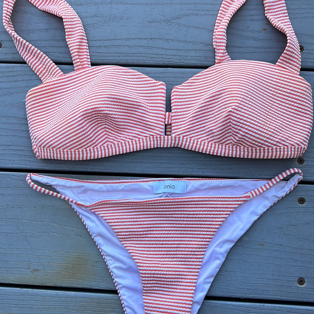 Bikini top & bottom